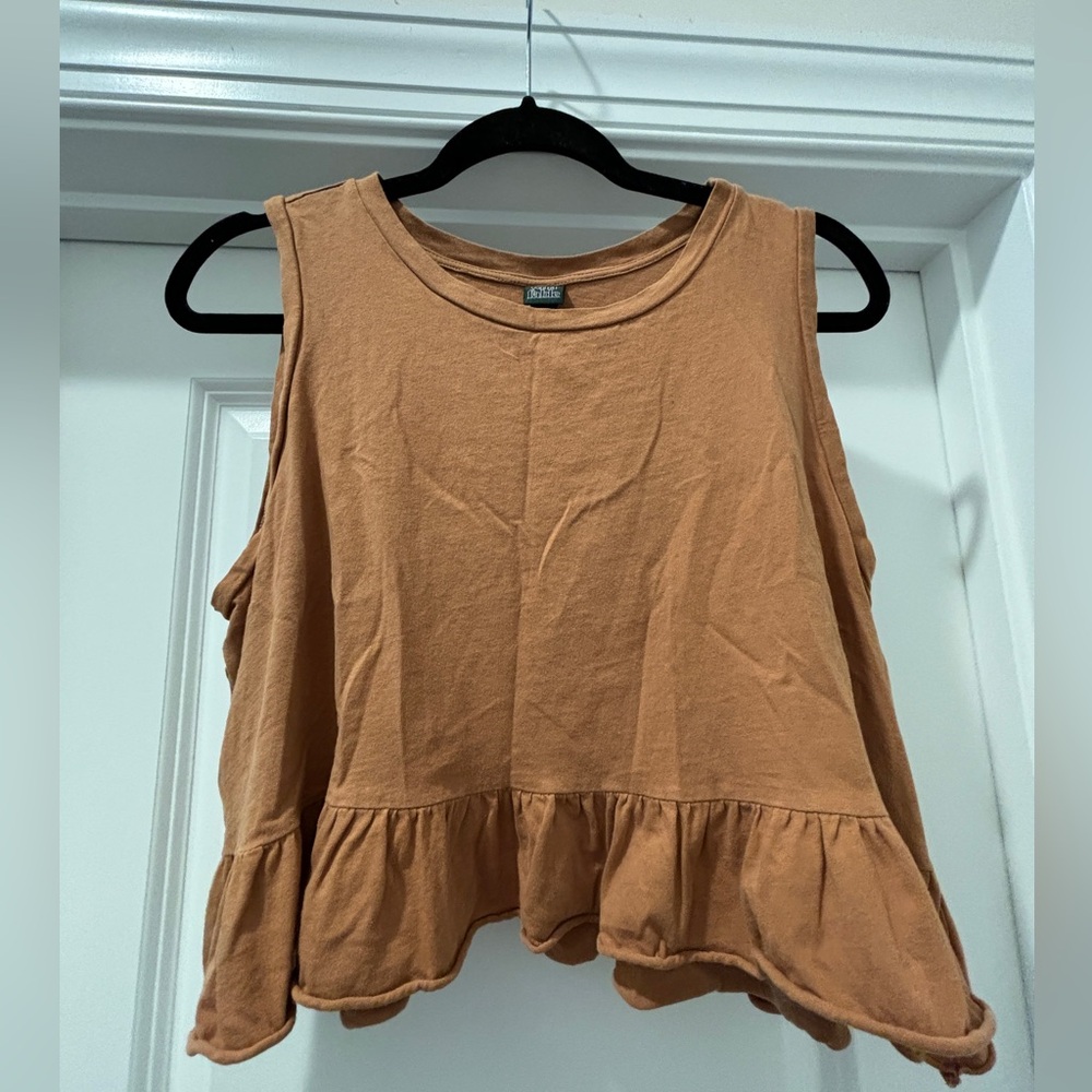 Wild fable mustard crop top